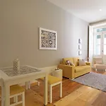 Flh Portuguese Apartament *