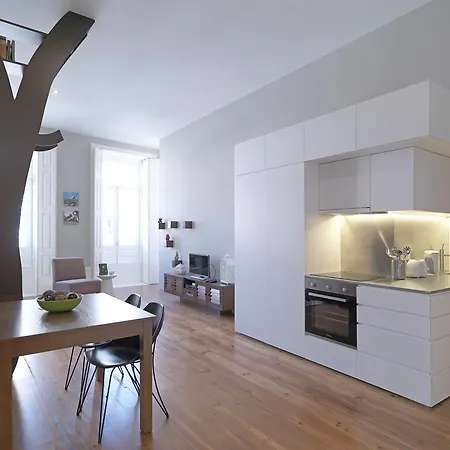 Flh Portuguese Apartamento *